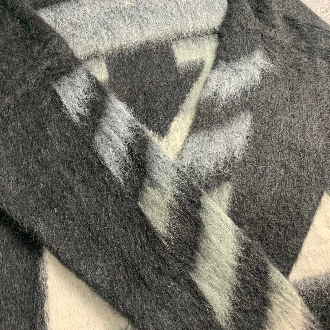 【2026】【OFF-WHITE  公式旗艦店】オフホワイト  セーター好評に付き再入荷！
