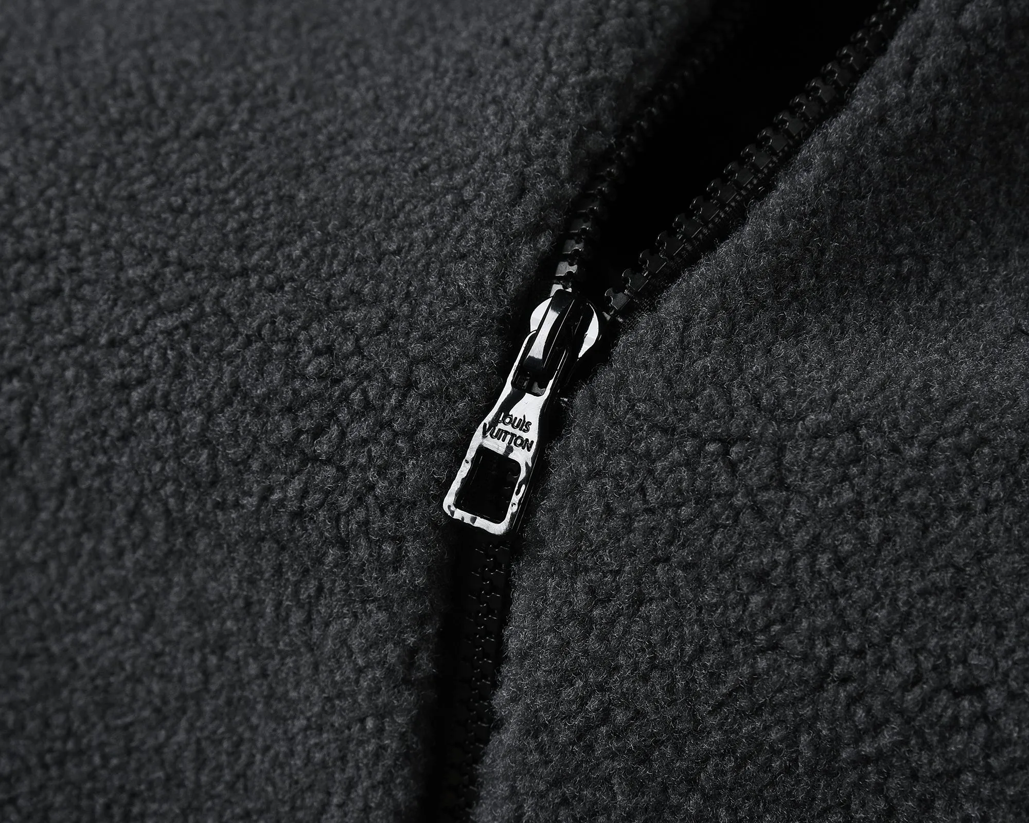 【2026】【LOUIS VUITTON  公式旗艦店】ルイヴィトン  ジャケット着 好評に付き再入荷！