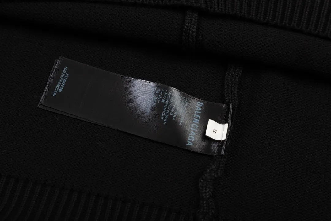【2026】 【BALENCIAGA 公式旗艦店】バレンシアガ  セーター好評に付き再入荷！