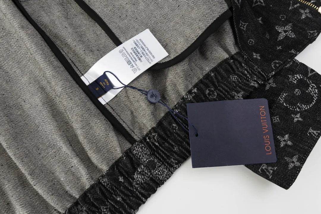 【2026】【LOUIS VUITTON  公式旗艦店】ルイヴィトン   ジャケット着 好評に付き再入荷！