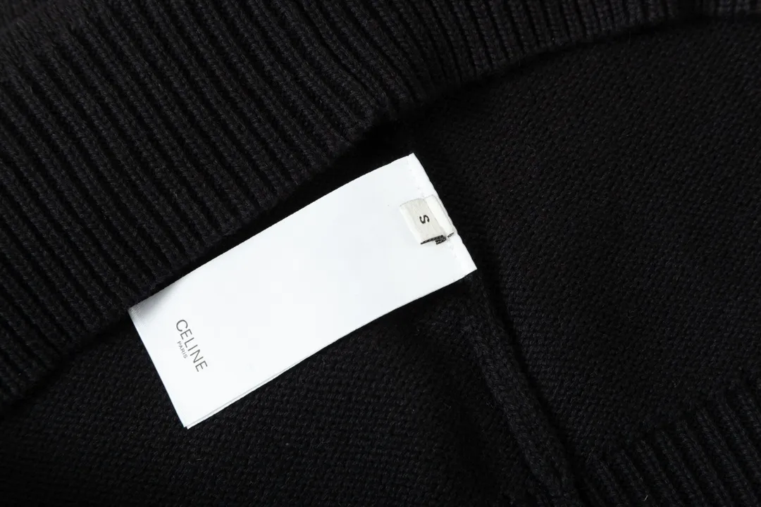【2026】【CELINE  公式旗艦店】セリーヌ  セーター好評に付き再入荷！