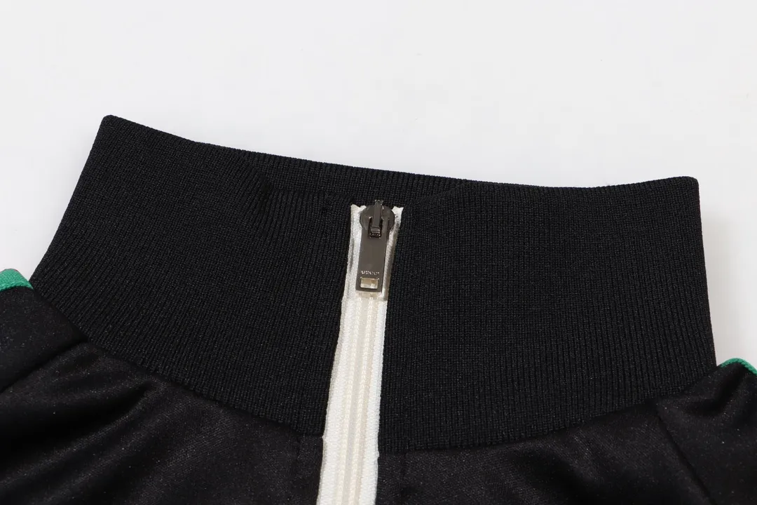 【2026】【GUCCI  公式旗艦店】グッチ ジャケット着 好評に付き再入荷！