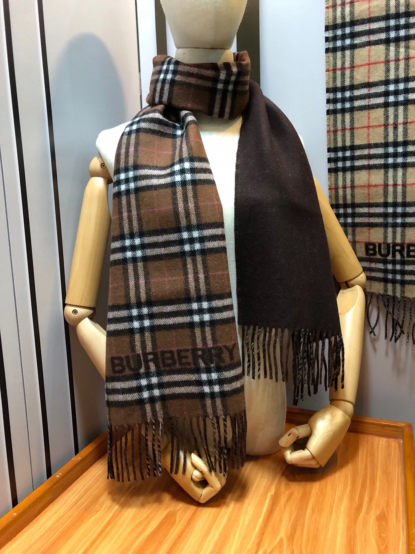 【2026】【BURBERRY  バーバリー】スカーフ30*168CM