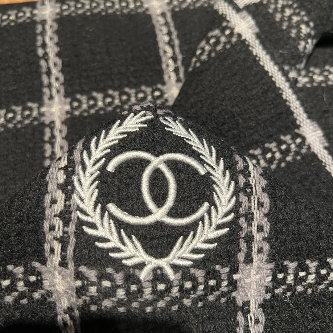 【2026】【CHANEL  シャネル 】スカーフ30*180CM