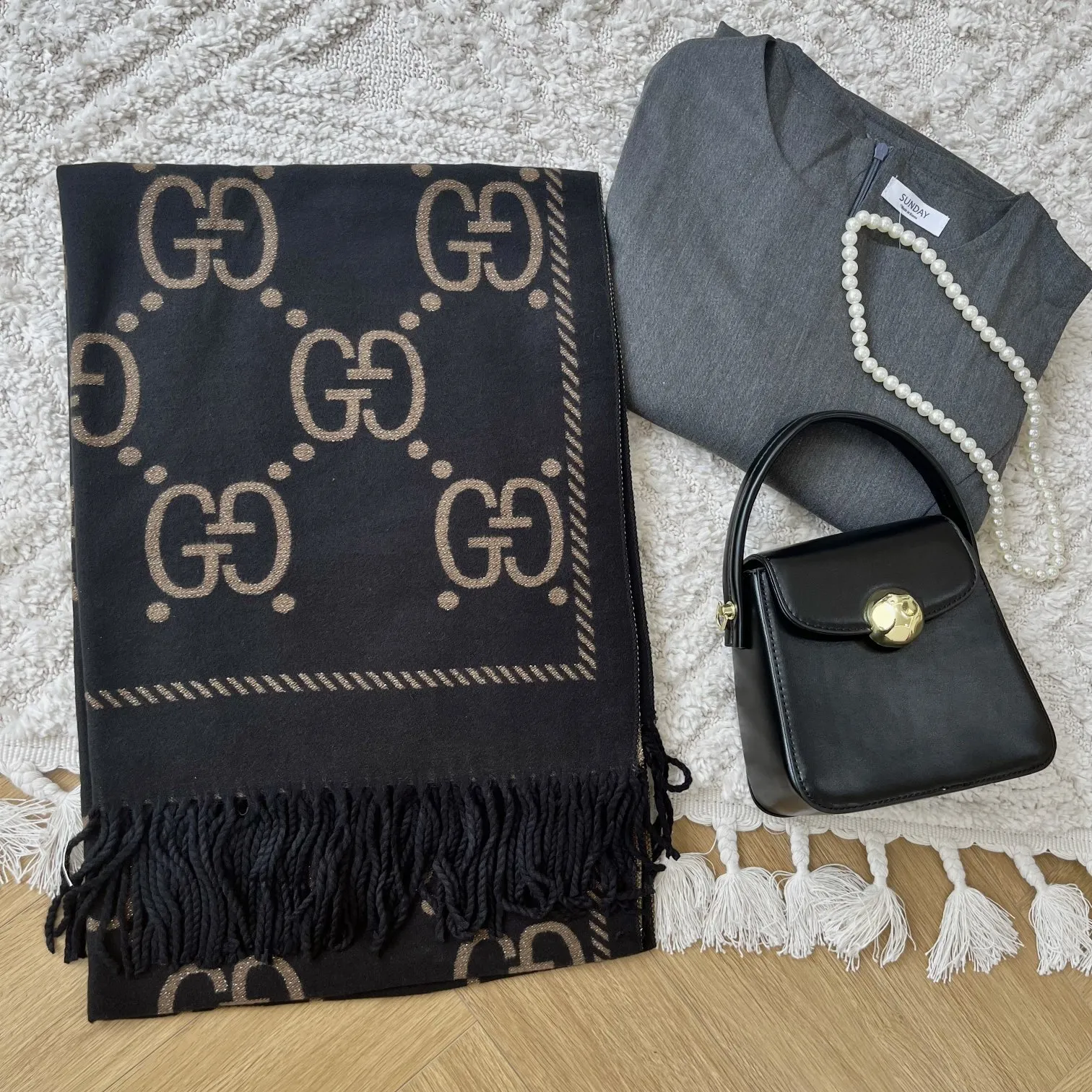 【2026】【GUCCI グッチ】スカーフ70*180CM