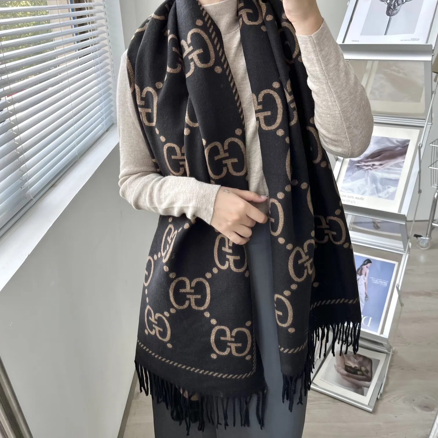 【2026】【GUCCI グッチ】スカーフ70*180CM