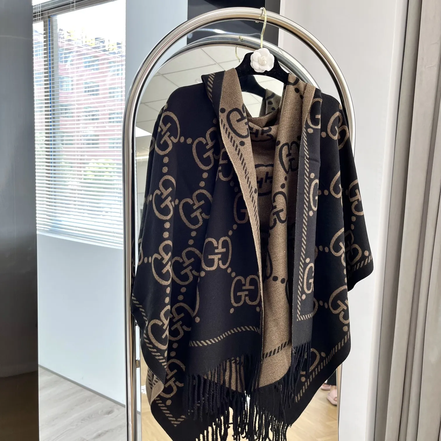 【2026】【GUCCI グッチ】スカーフ70*180CM
