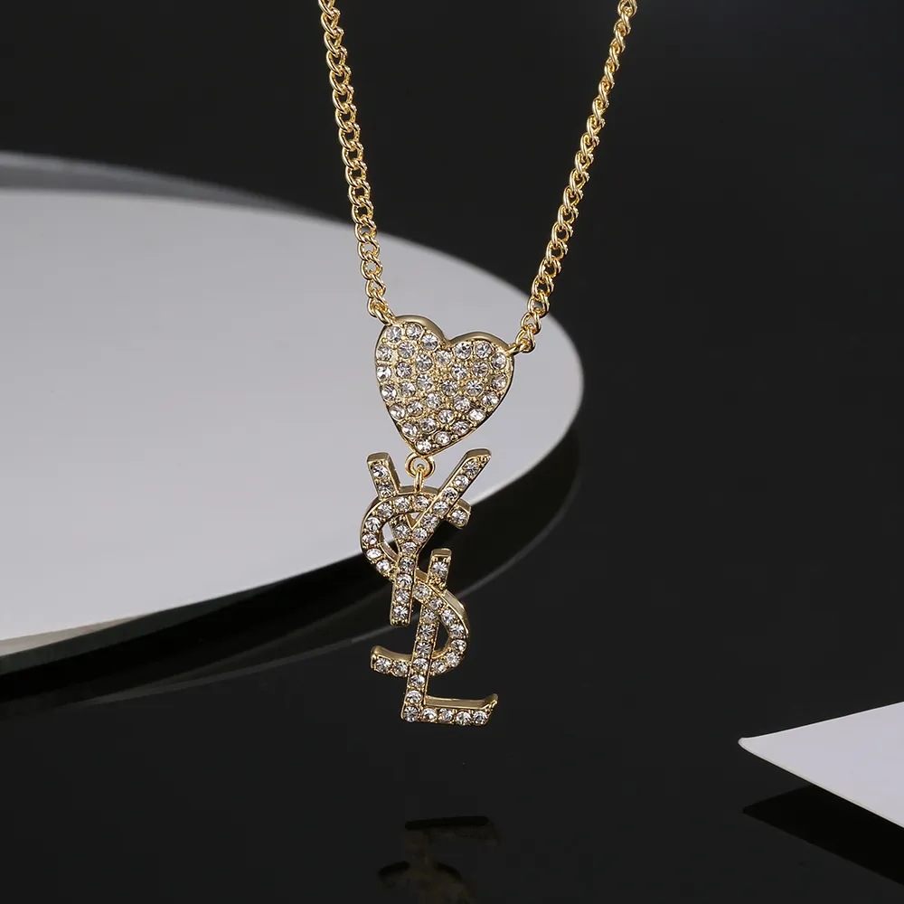 【2026】【YSL SAINT LAURENT  】サンローラン ネックレス、新しいネックレス万能シンプルファッションオーナメント