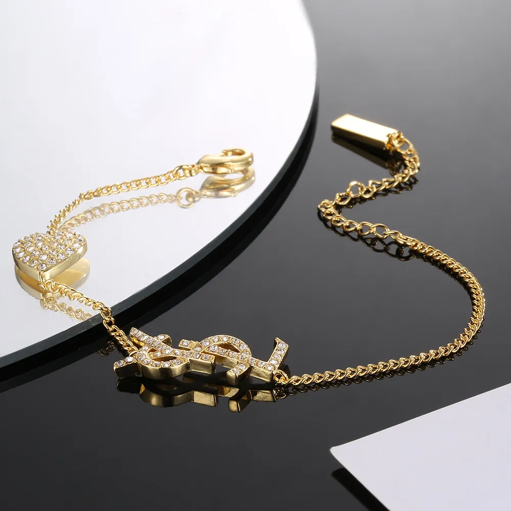 【2026】【YSL SAINT LAURENT】サンローラン ブレスレット、ファッションシンプルなスタイル
