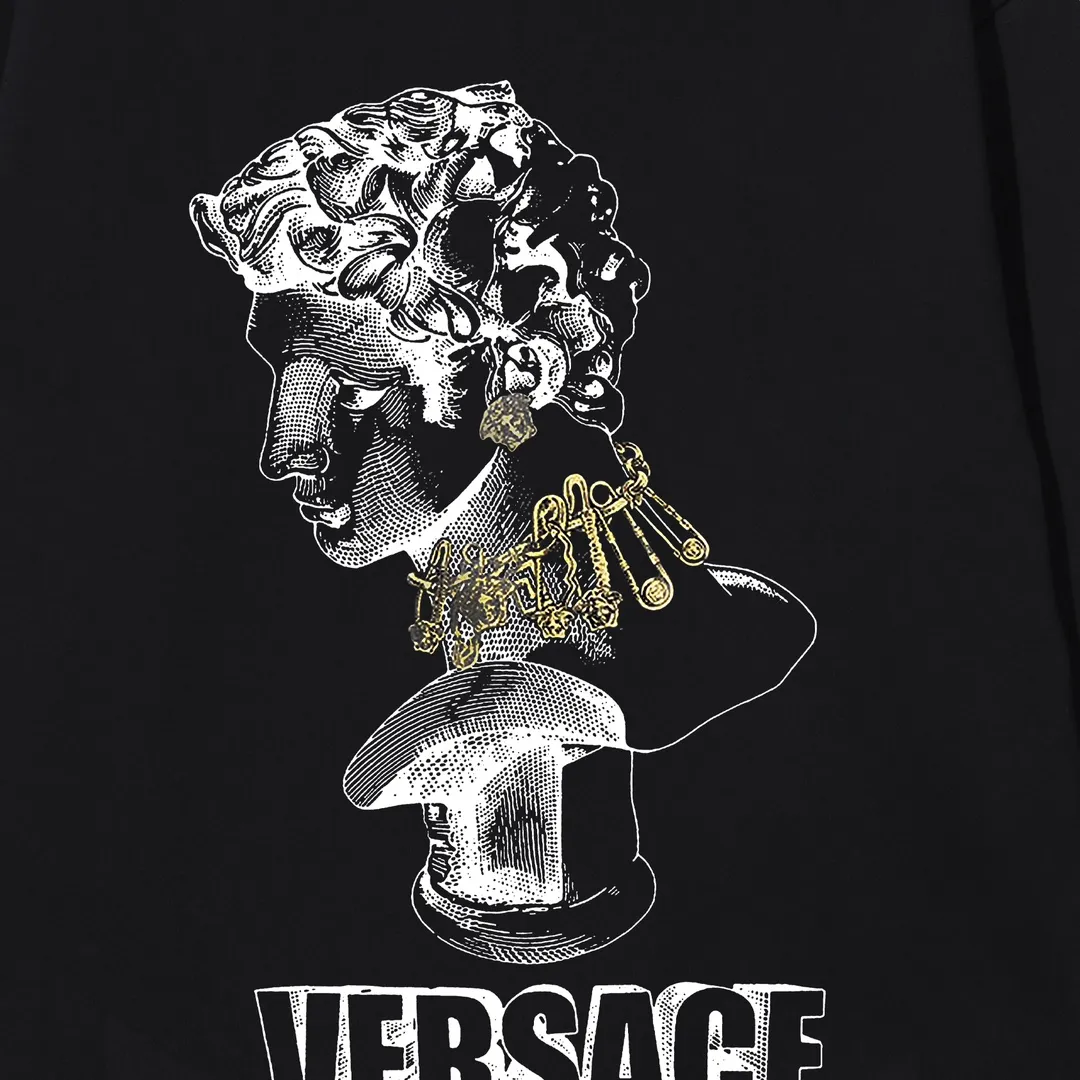 【2026】【VERSACE 公式旗艦店】ヴェルサーチ   丸首の衛衣  スウェットご好評に付き再入荷！