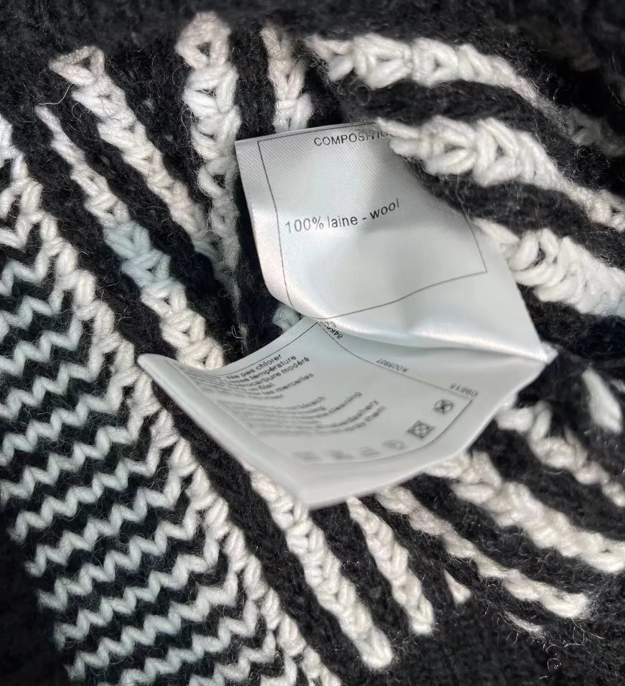【2026】【CHANEL  公式旗艦店】シャネル   セーター好評に付き再入荷！
