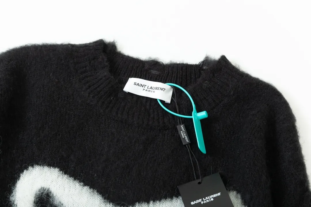 【2026】【SAINT LAURENT  公式旗艦店】サンローラン  セーター好評に付き再入荷！
