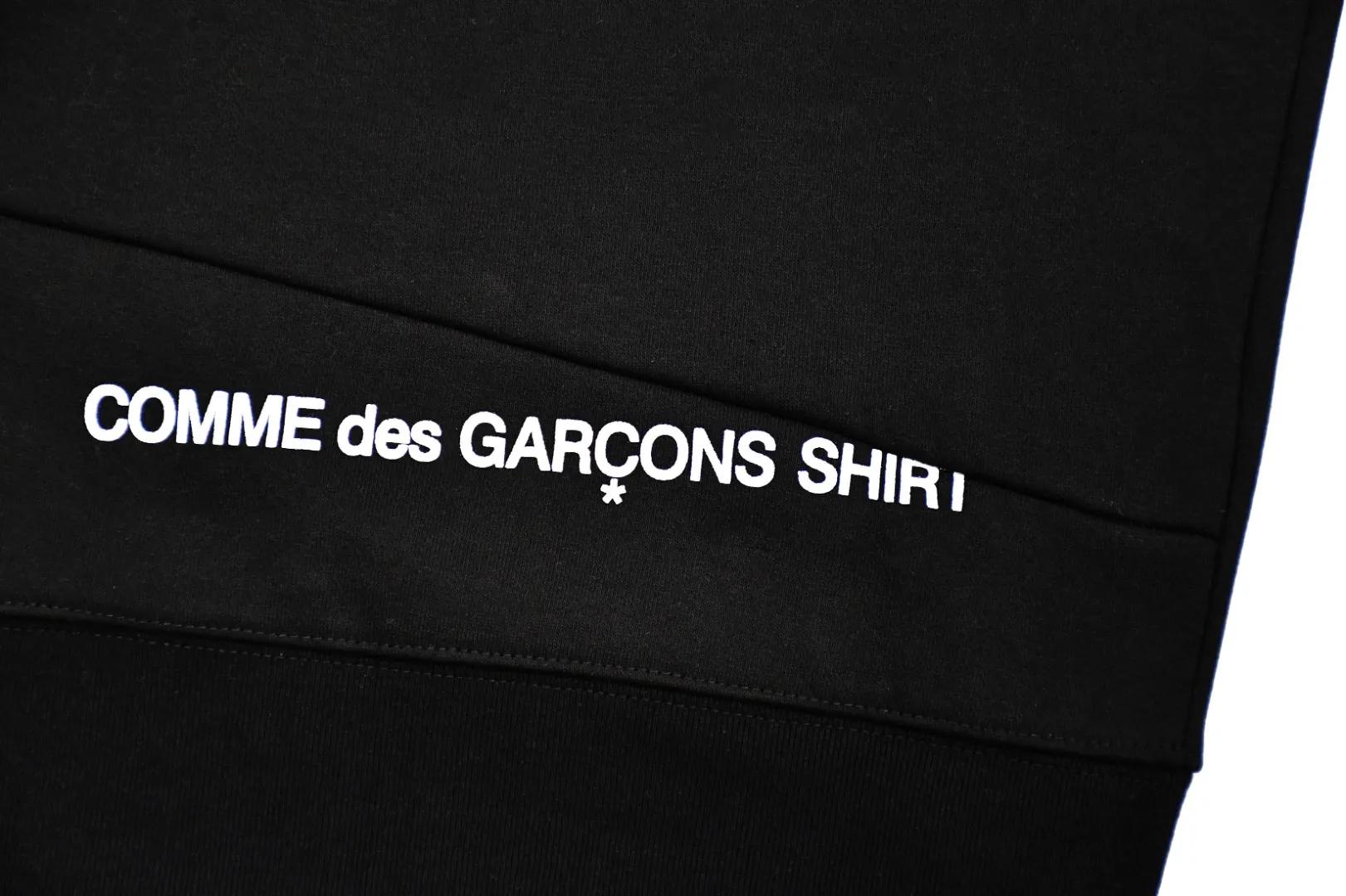 【2026】【supreme  公式旗艦店】パーカー スウェットご好評に付き再入荷！