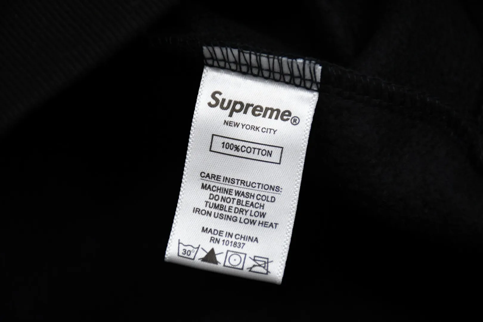 【2026】【supreme  公式旗艦店】パーカー スウェットご好評に付き再入荷！