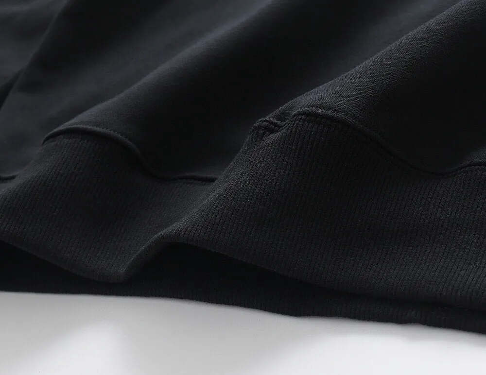 【2026】 【GIVENCHY 公式旗艦店】ジバンシー  丸首の衛衣 ご好評に付き再入荷！