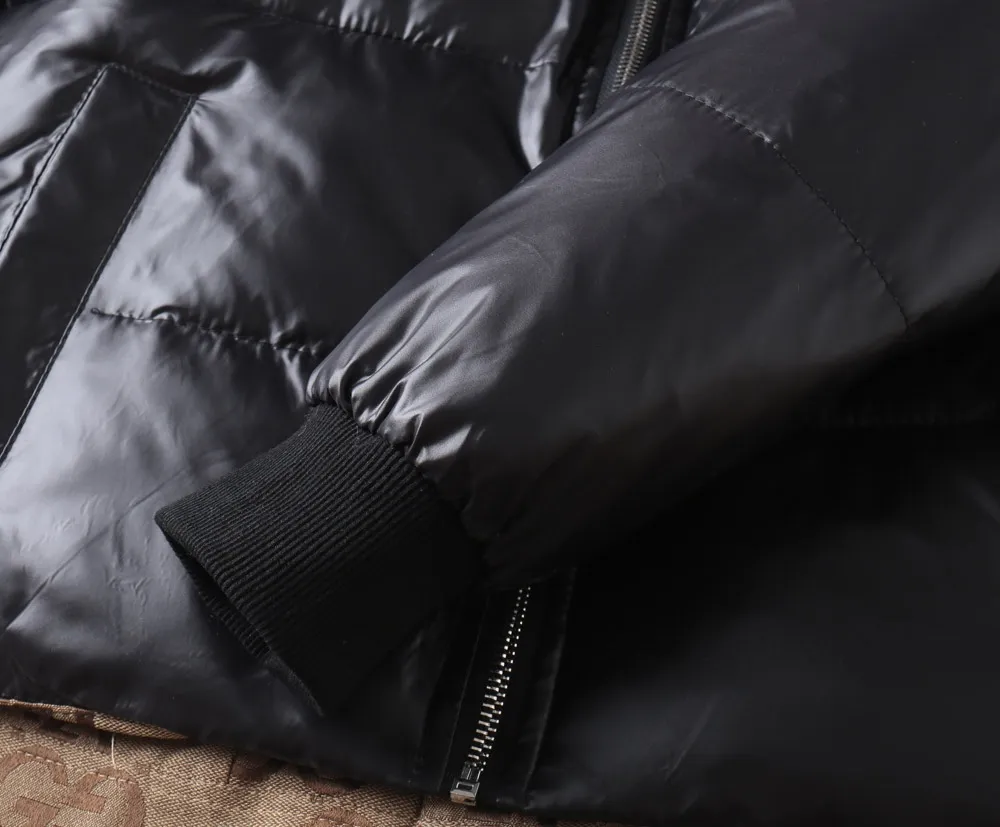 【2026】【GUCCI  公式旗艦店】グッチ  ダウンジャケット好評に付き再入荷！