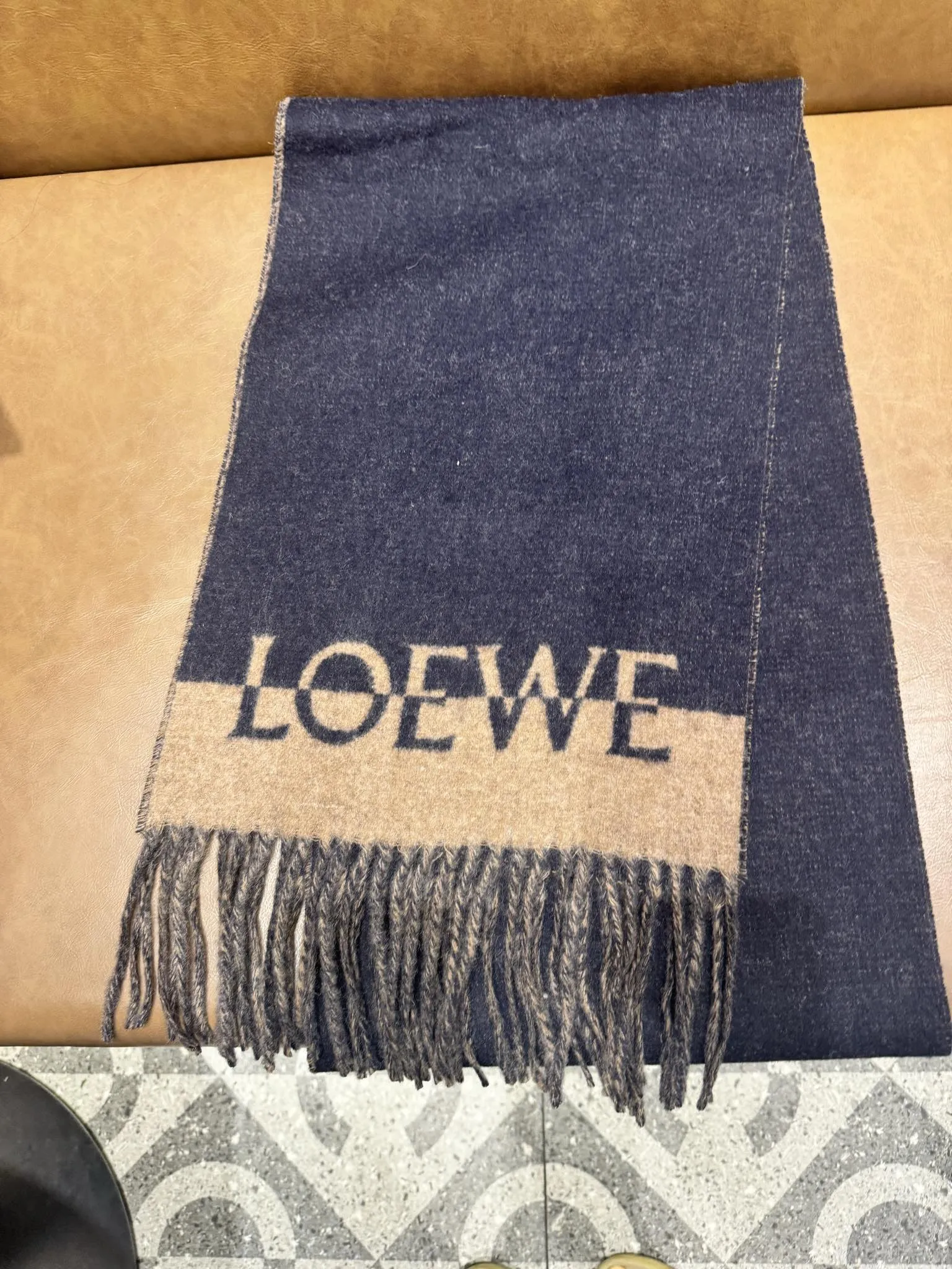 【2026】【LOEWE ロエベ】スカーフ35*180CM