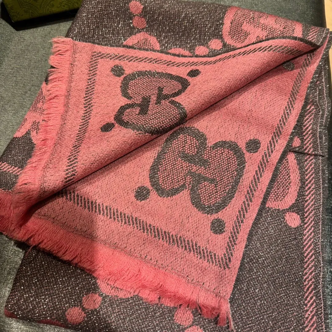【2026】【GUCCI グッチ】スカーフ45*195CM