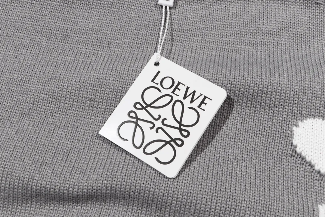【2026】【LOEWE公式旗艦店】ロエベ  セーター好評に付き再入荷！