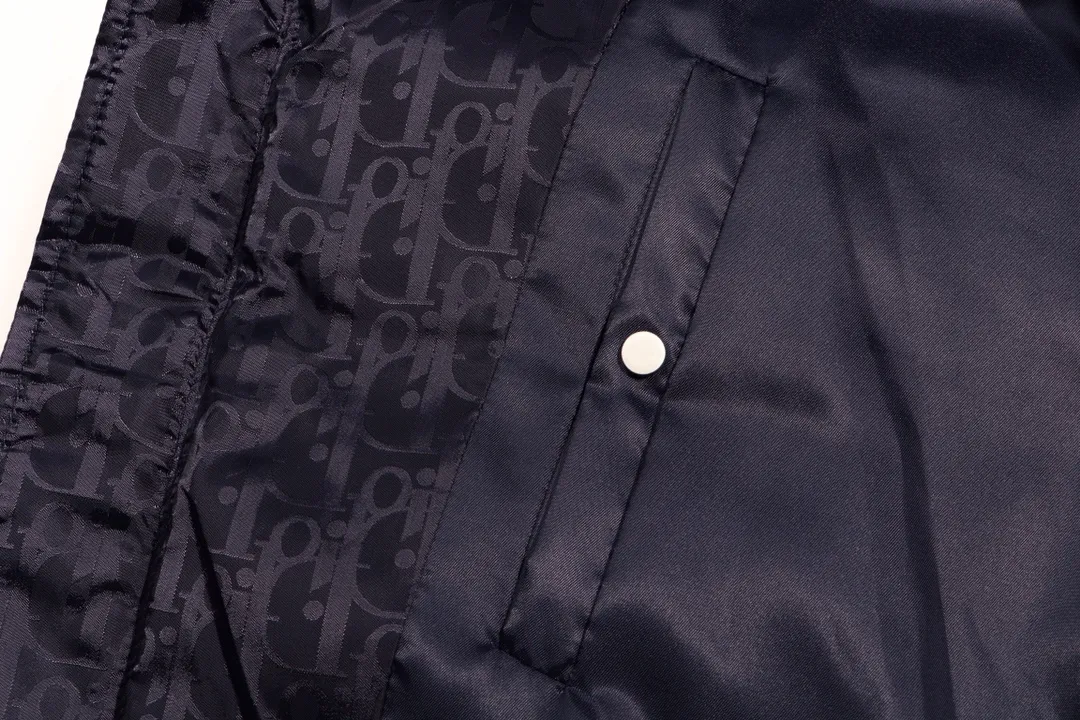 【2026】【DIOR 公式旗艦店】ディオール  ダウンジャケット好評に付き再入荷！