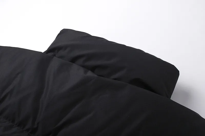 【2026】【人気 BALENCIAGA】 バレンシアガ  ダウンベスト