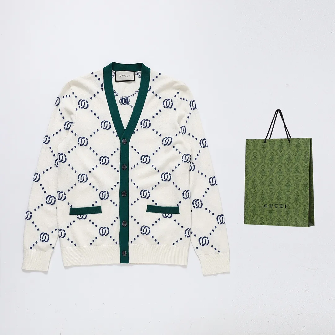 【2026】【GUCCI 公式旗艦店】グッチ  セーター好評に付き再入荷！