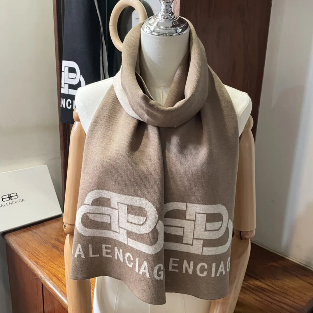 【2026】【BALENCIAGA  バレンシアガ】スカーフ32*200CM