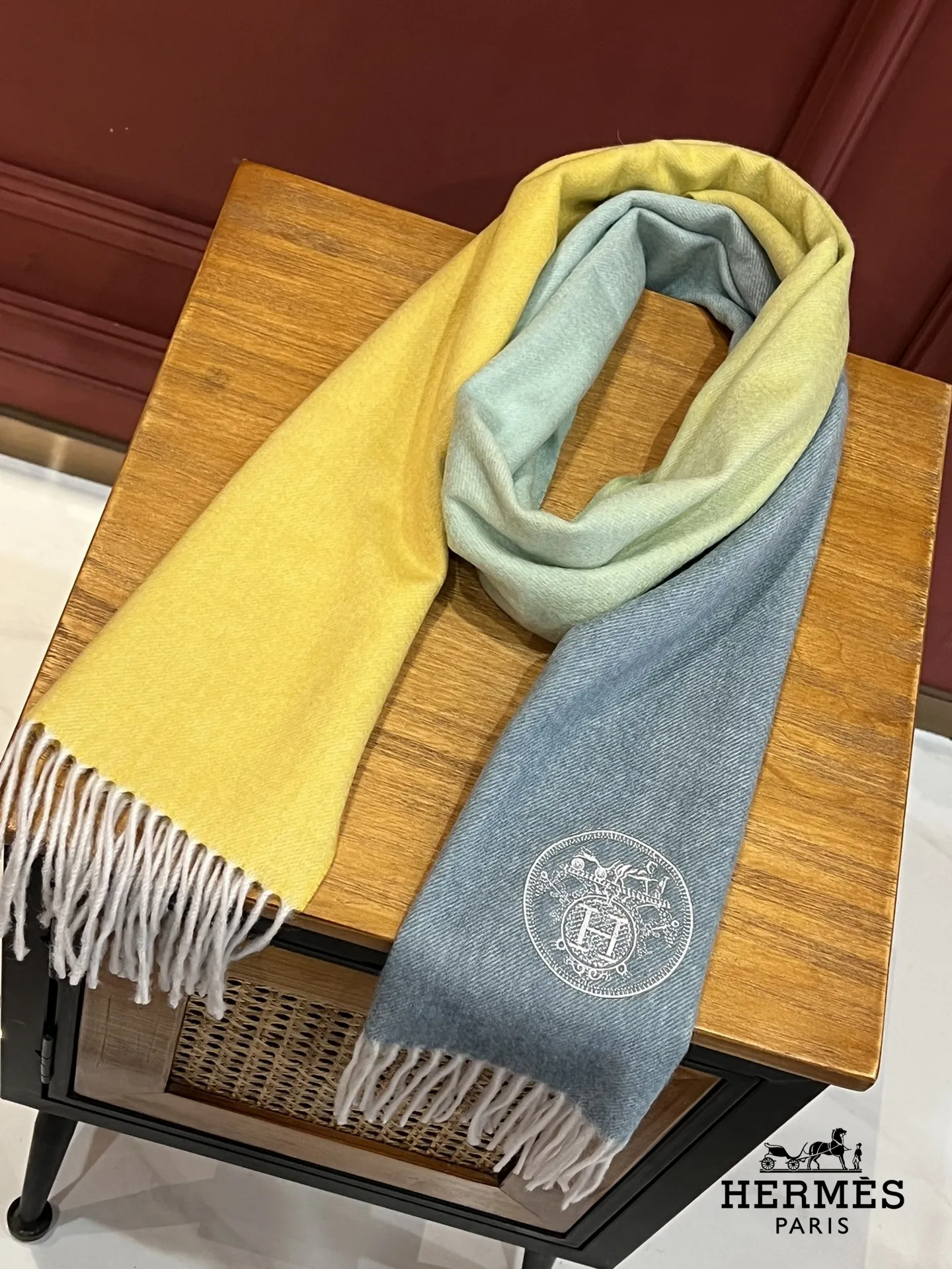【2026】【HERMES エルメス 】スカーフ32*190CM