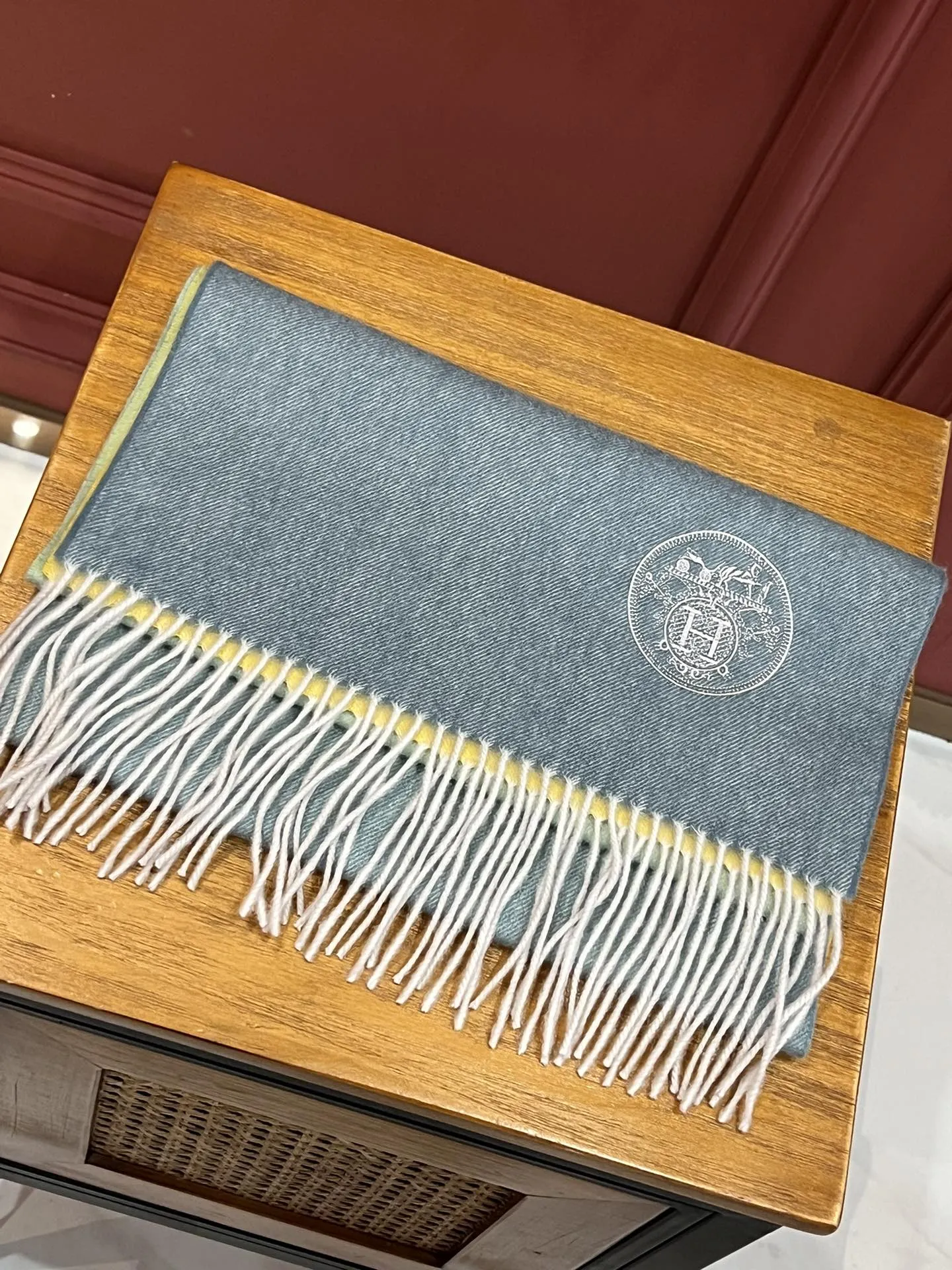 【2026】【HERMES エルメス 】スカーフ32*190CM