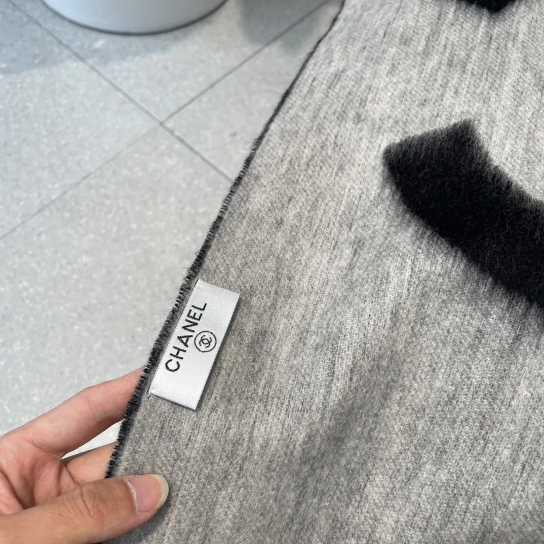 【2026】【CHANEL  シャネル 】スカーフ70*200CM