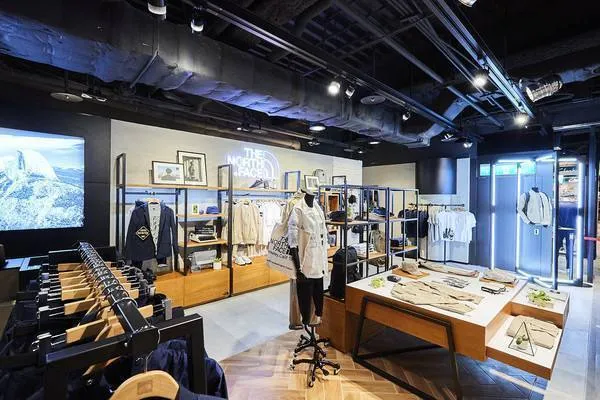 【2026】セーター着 【BALENCIAGA 公式旗艦店】ン セーター、ご好評に付き再入荷！