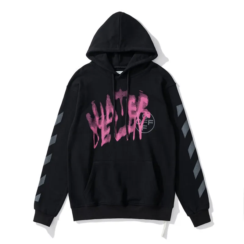 【2026】【OFF-WHITE 】男女兼用、ご好評に付き再入荷！