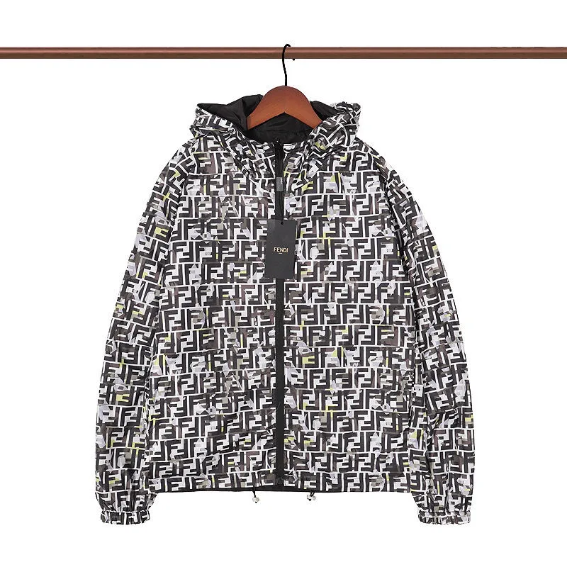 【2026】【FENDI 公式旗艦店】フェンディ ジャケットを両面に着る好評に付き再入荷！