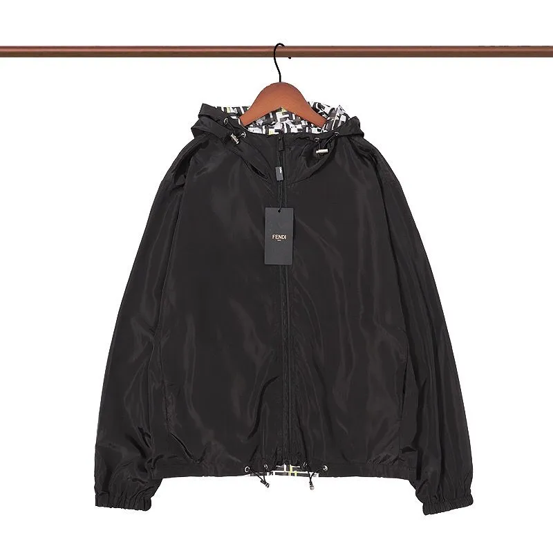 【2026】【FENDI 公式旗艦店】フェンディ ジャケットを両面に着る好評に付き再入荷！