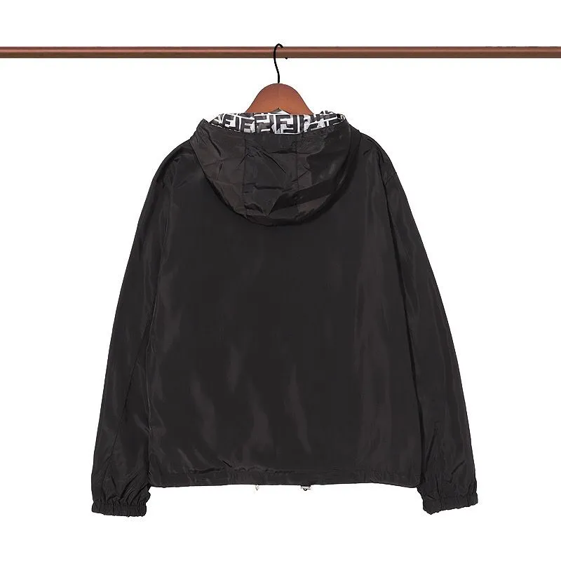 【2026】【FENDI 公式旗艦店】フェンディ ジャケットを両面に着る好評に付き再入荷！