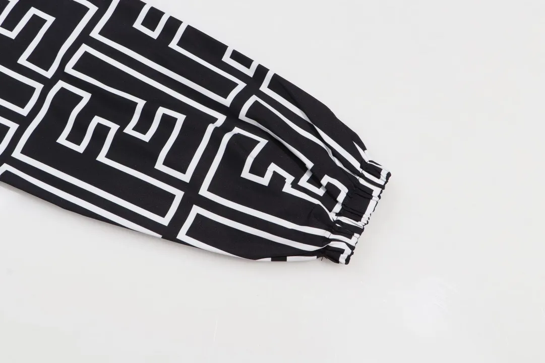 【2026】【FENDI 公式旗艦店】フェンディ ジャケット着 好評に付き再入荷！