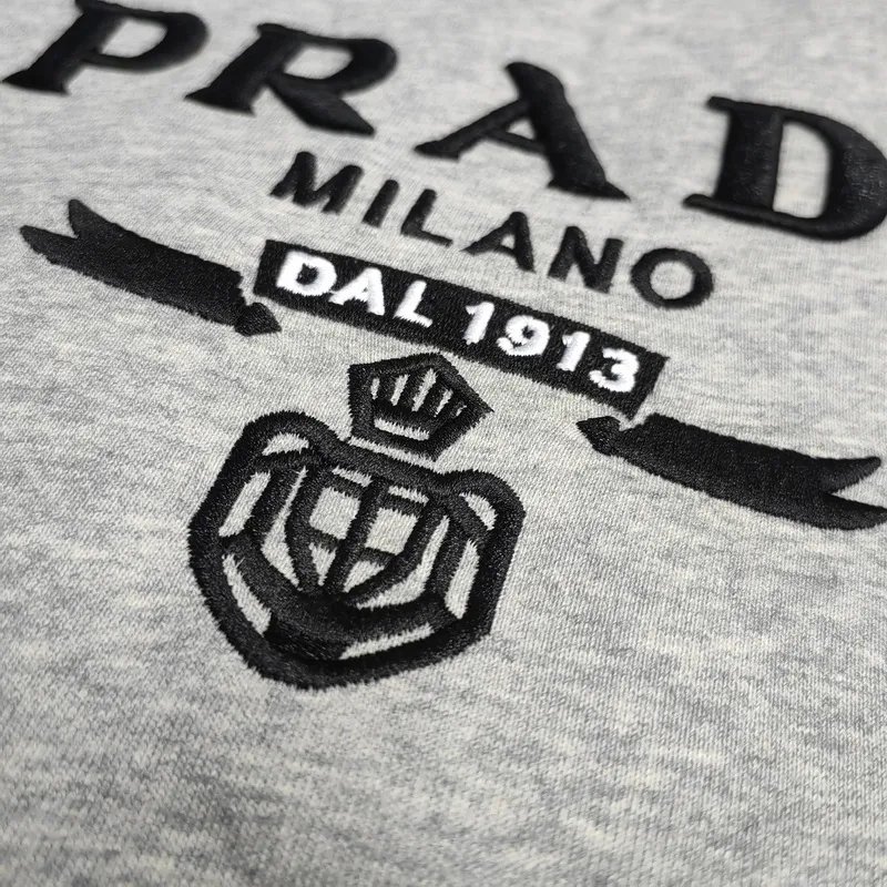 【2026】【Prada】( プラダ ) 男女兼用、ご好評に付き再入荷！