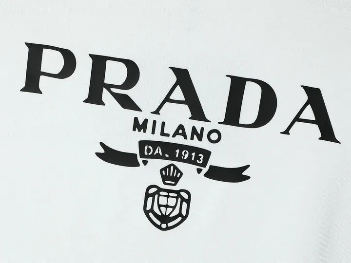 【2026】【Prada】( プラダ ) 男女兼用、ご好評に付き再入荷！
