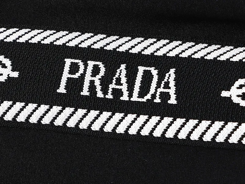 【2026】【Prada】( プラダ ) 男女兼用、ご好評に付き再入荷！