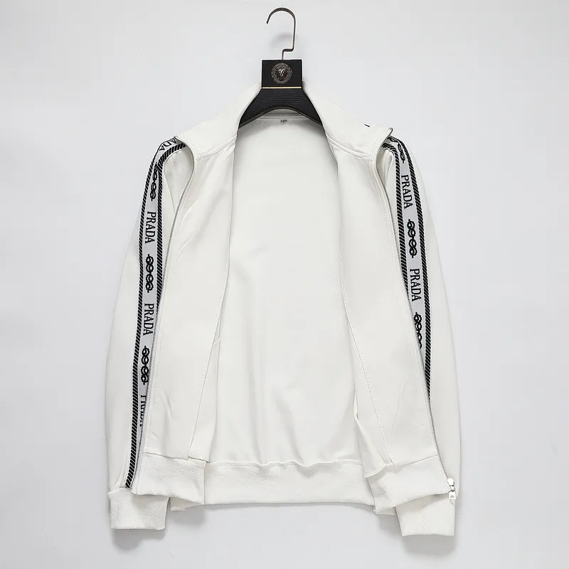 【2026】【Prada】( プラダ ) 男女兼用、ご好評に付き再入荷！