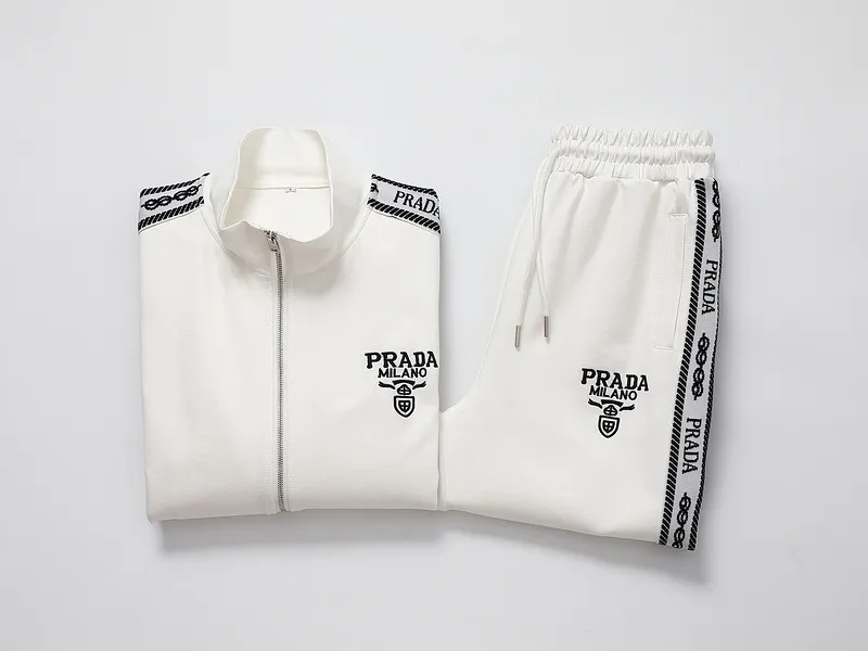 【2026】【Prada】( プラダ ) 男女兼用、ご好評に付き再入荷！