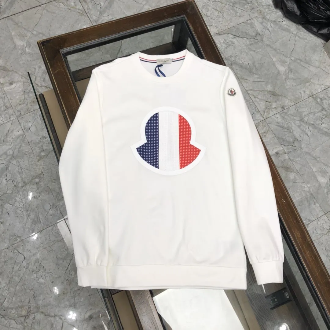 【2026】【MONCLER】モンクレール スウェットシャツ 男女兼用、ご好評に付き再入荷！