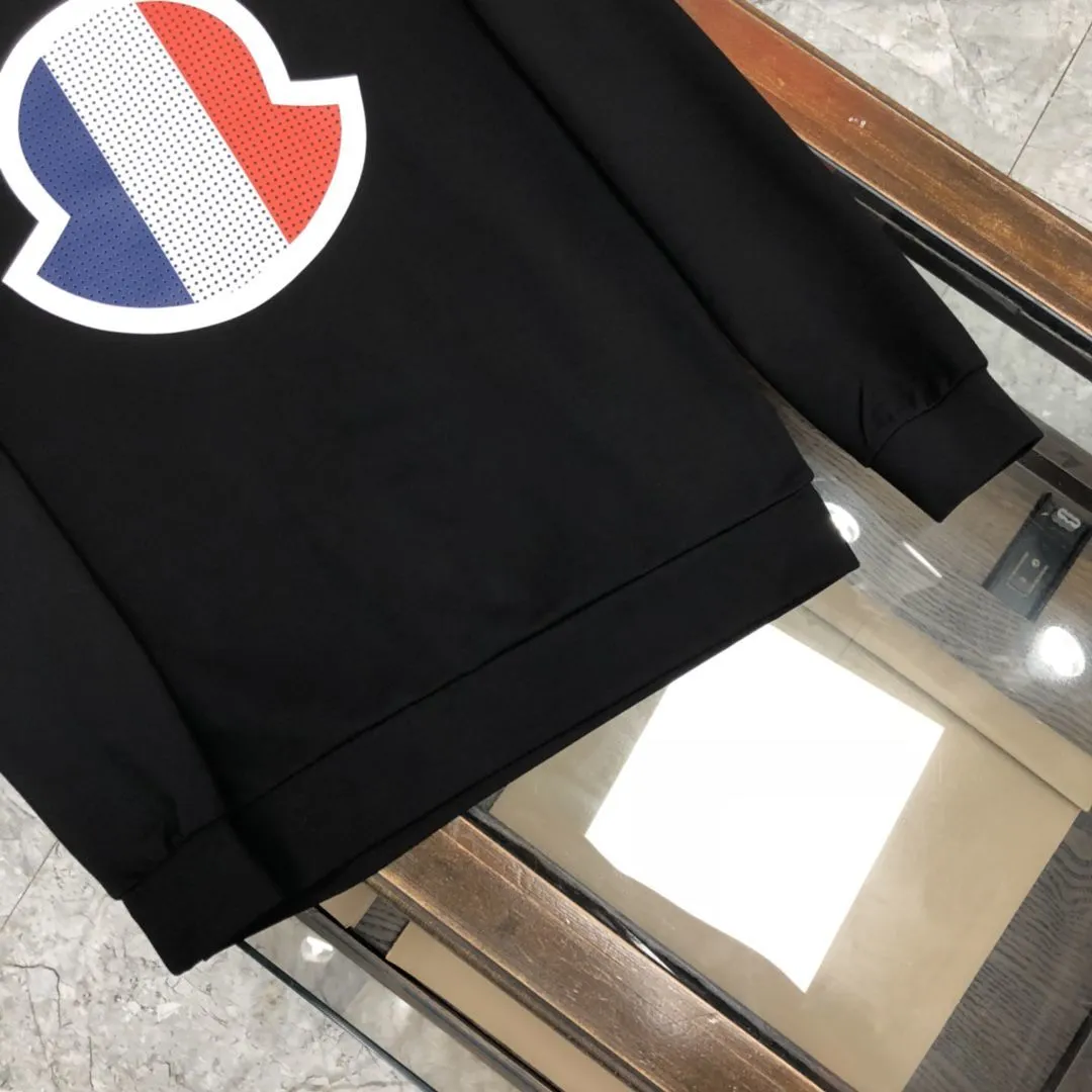 【2026】【MONCLER】モンクレール スウェットシャツ 男女兼用、ご好評に付き再入荷！