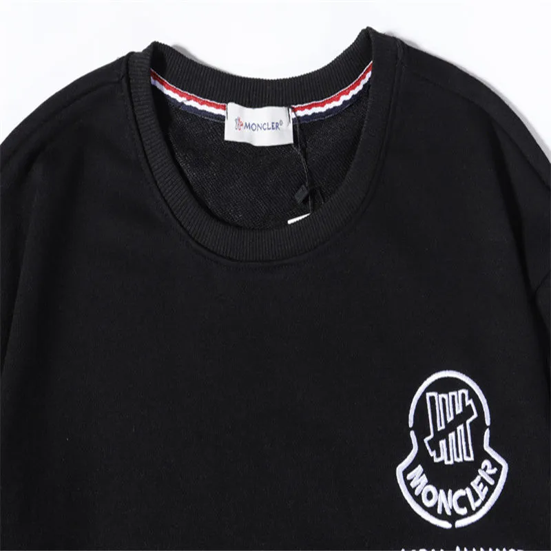 【2026】 【MONCLER】モンクレール  スウェットシャツ 男女兼用、ご好評に付き再入荷！