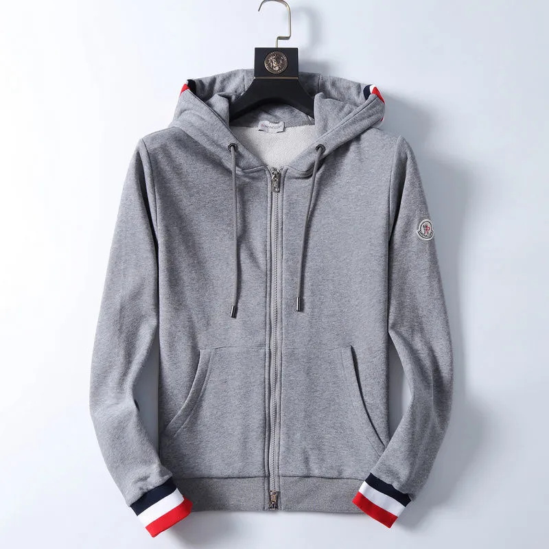 【2026】【MONCLER】モンクレール スウェットシャツ 男女兼用、ご好評に付き再入荷！