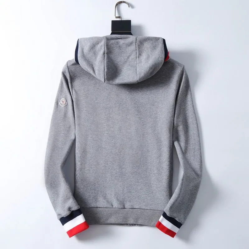 【2026】【MONCLER】モンクレール スウェットシャツ 男女兼用、ご好評に付き再入荷！