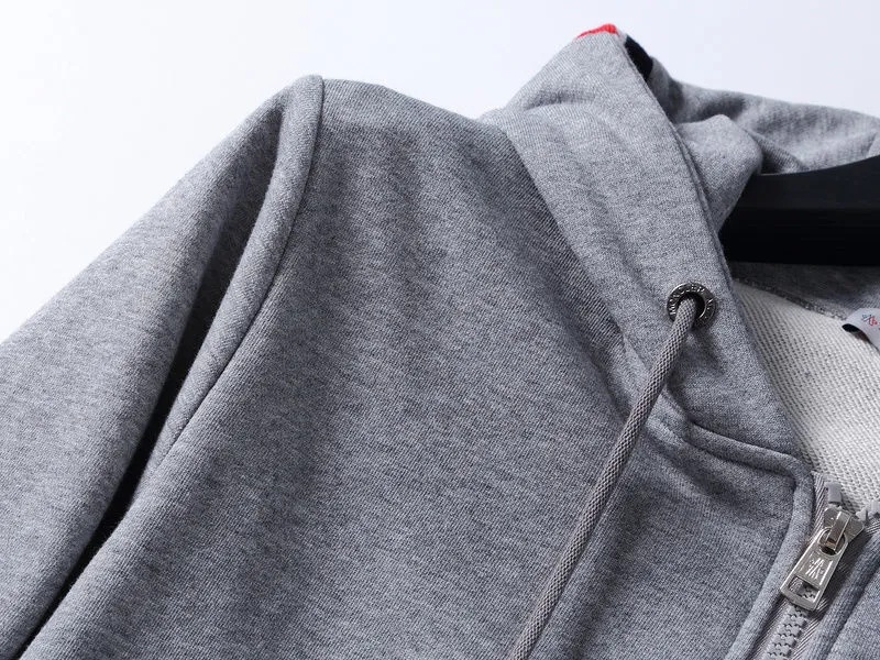 【2026】【MONCLER】モンクレール スウェットシャツ 男女兼用、ご好評に付き再入荷！