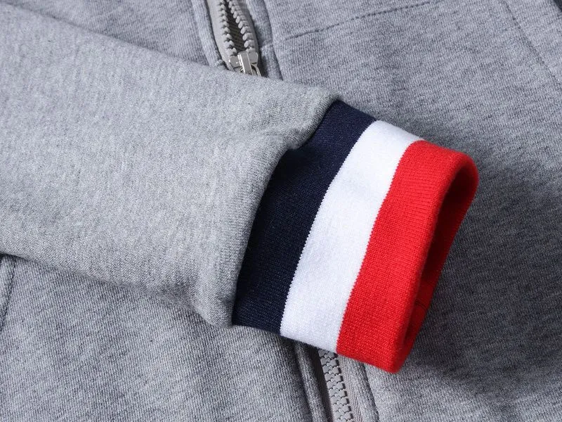 【2026】【MONCLER】モンクレール スウェットシャツ 男女兼用、ご好評に付き再入荷！