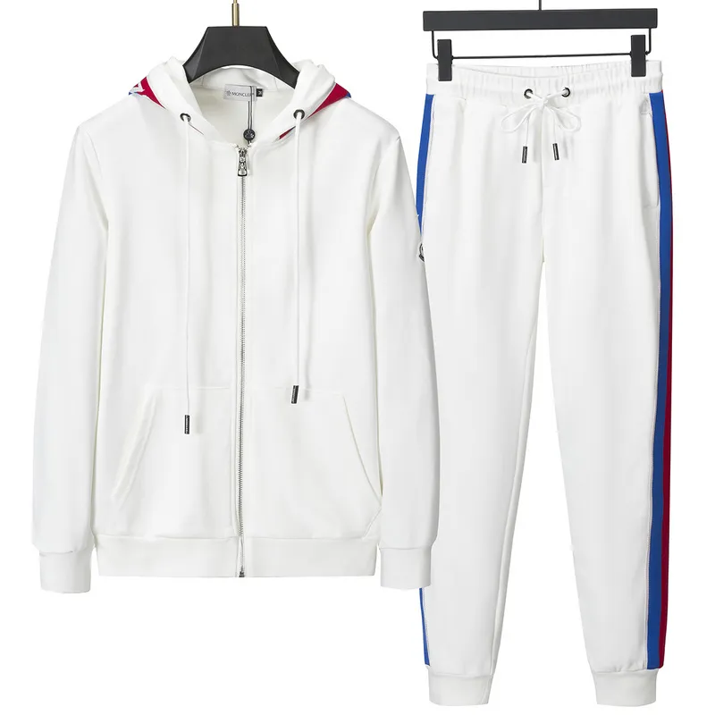 【2026】【MONCLER】モンクレール、【即日出荷】ご好評に付き再入荷！