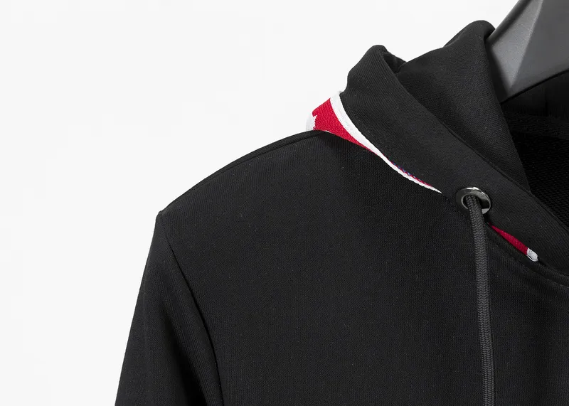 【2026】【MONCLER】モンクレール、【即日出荷】ご好評に付き再入荷！